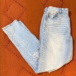 American Eagle Ripped Mom Jeans
